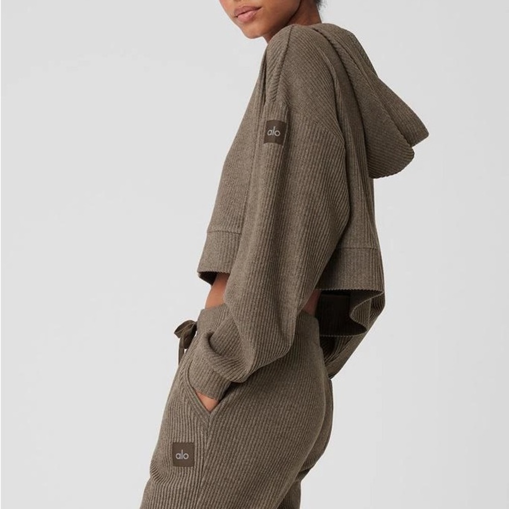 ALO Yoga muse crop hoodie ribbed XS olive tree heather